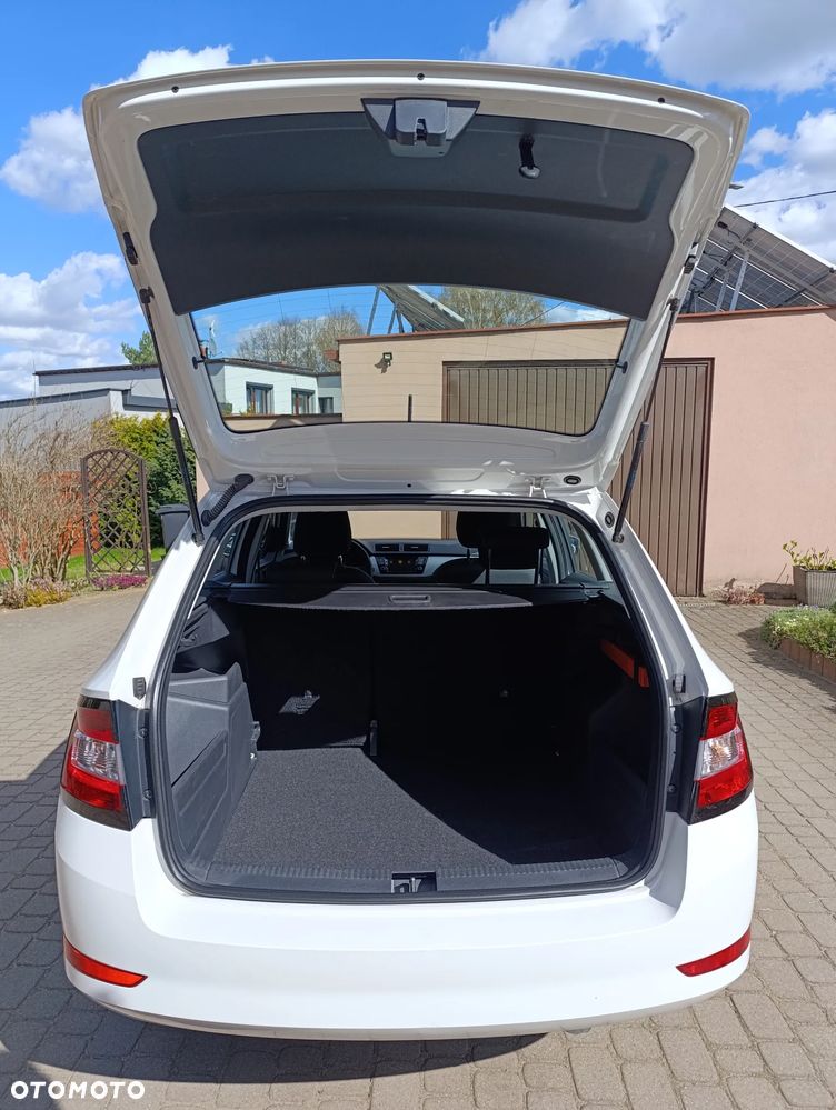 Skoda Fabia 1.0 Ambition - 27