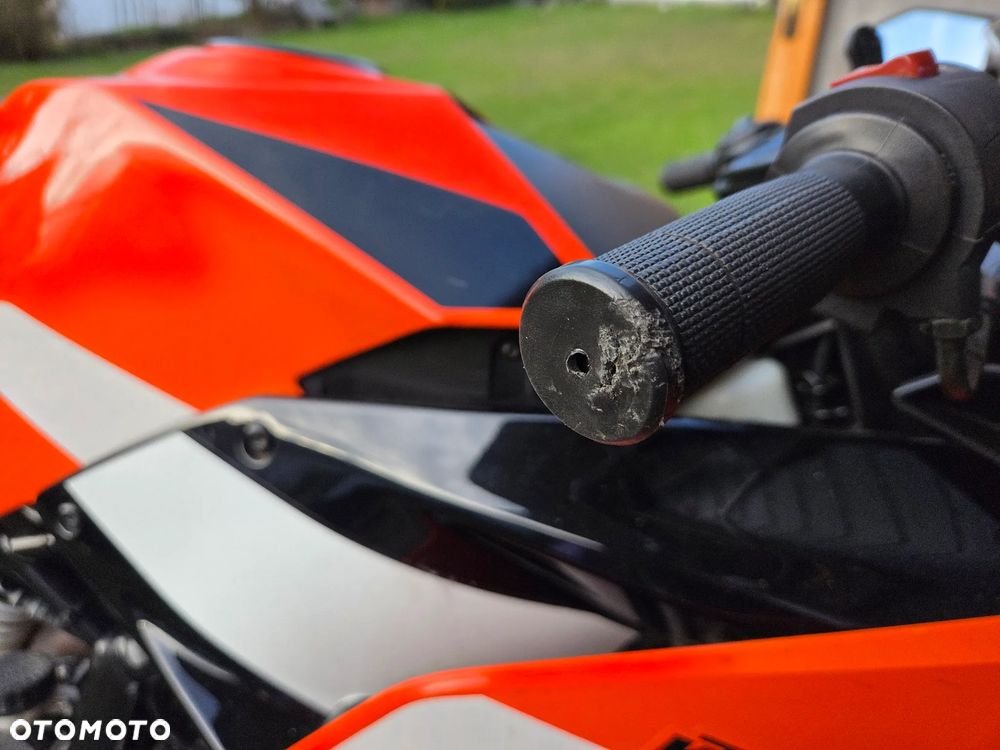 KTM RC 125 - 13