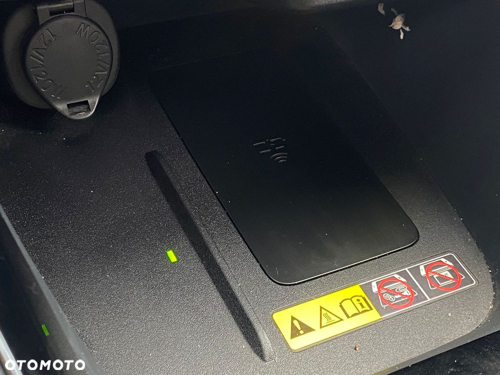 Toyota Yaris Hybrid 1.5 Style - 25