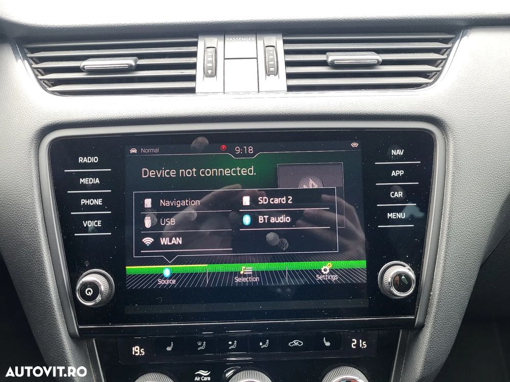 Skoda Octavia 2.0 TSI DSG RS - 26