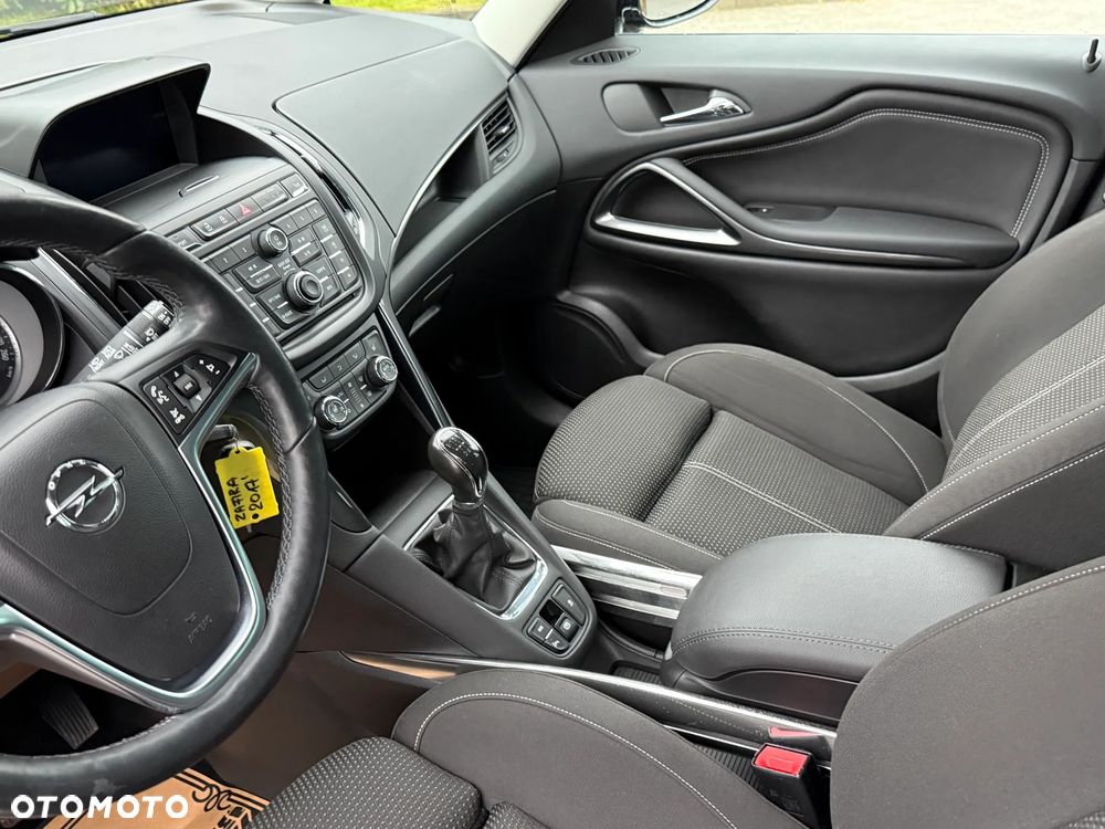 Opel Zafira Tourer 2.0 CDTI ecoFLEX Start/Stop Business Innovation - 23