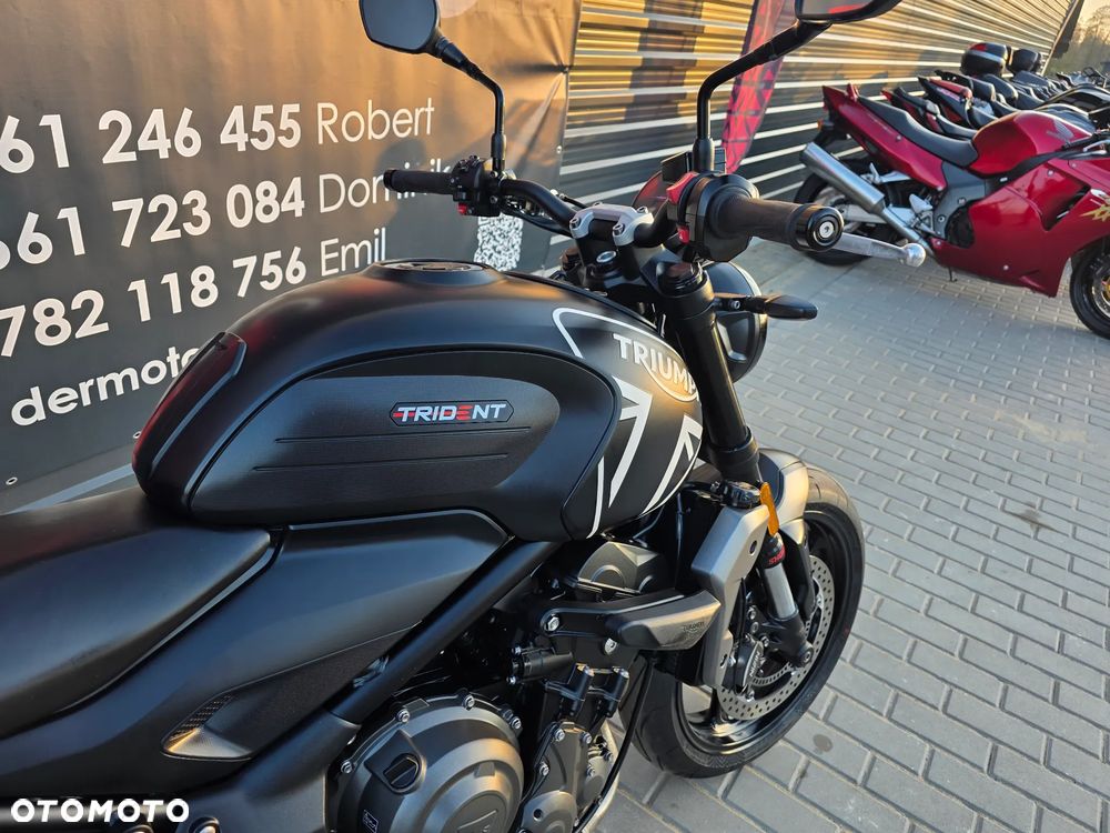 Triumph Trident - 23