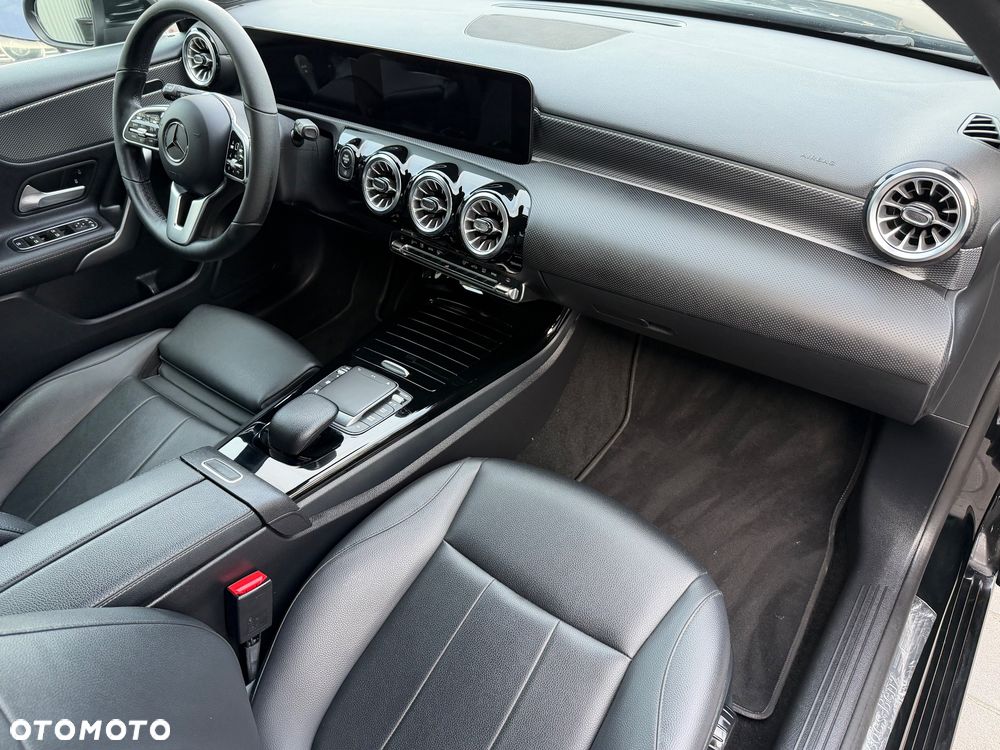 Mercedes-Benz Klasa A 180 d Style 8G-DCT - 7