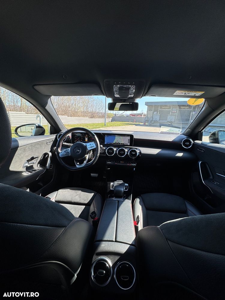 Mercedes-Benz A 180 d 7G-DCT AMG Line - 16