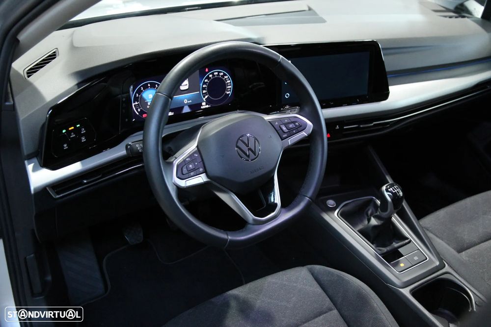 VW Golf 1.0 TSI Life - 9