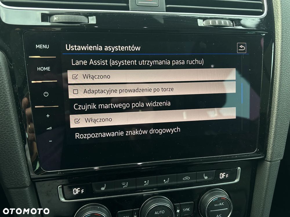 Volkswagen Golf - 11
