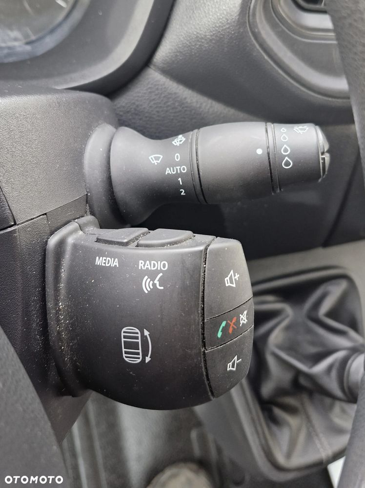 Renault Master, 2023 X, L2H2, nawigacja, tempomat, klima, kamera cofania - 20