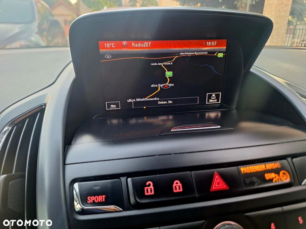 Opel Zafira - 10