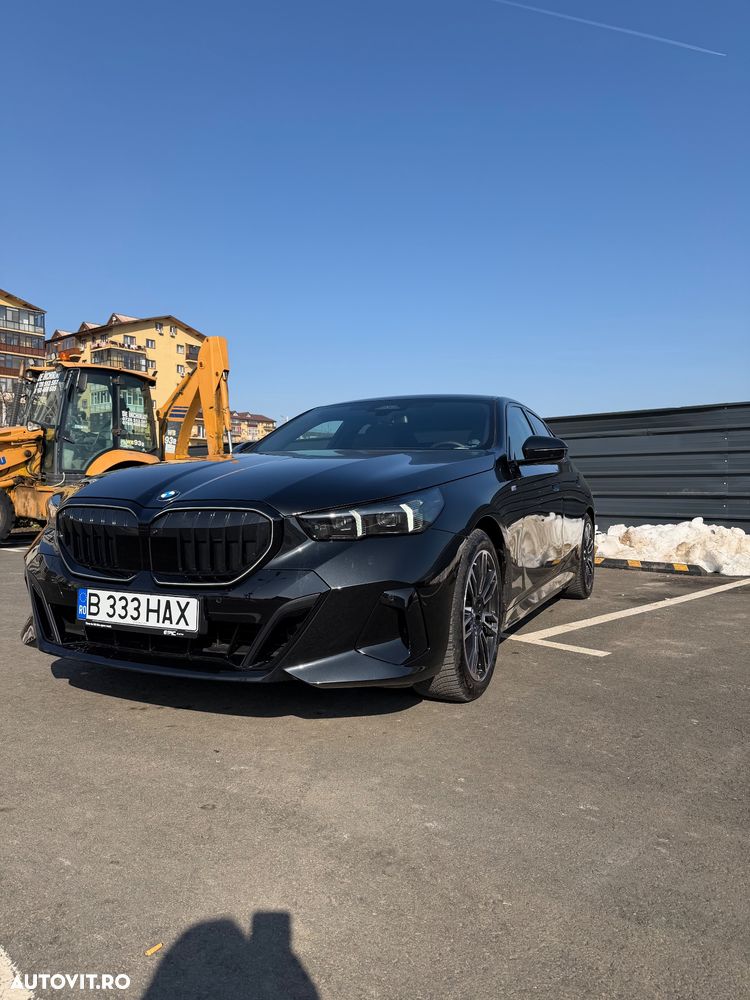 BMW Seria 5 520i Aut. - 2