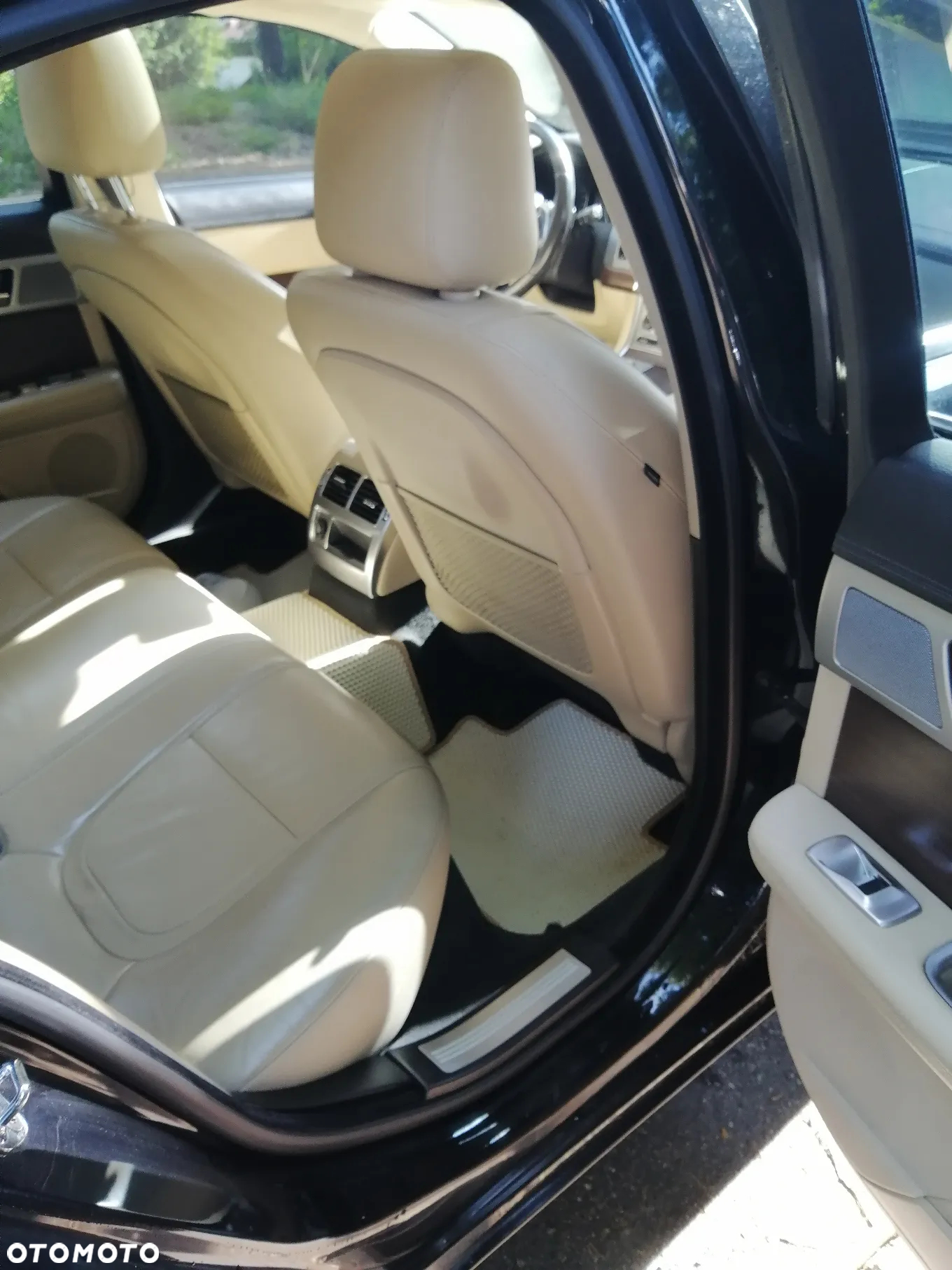 Jaguar XF 2.0 T Premium Luxury - 22