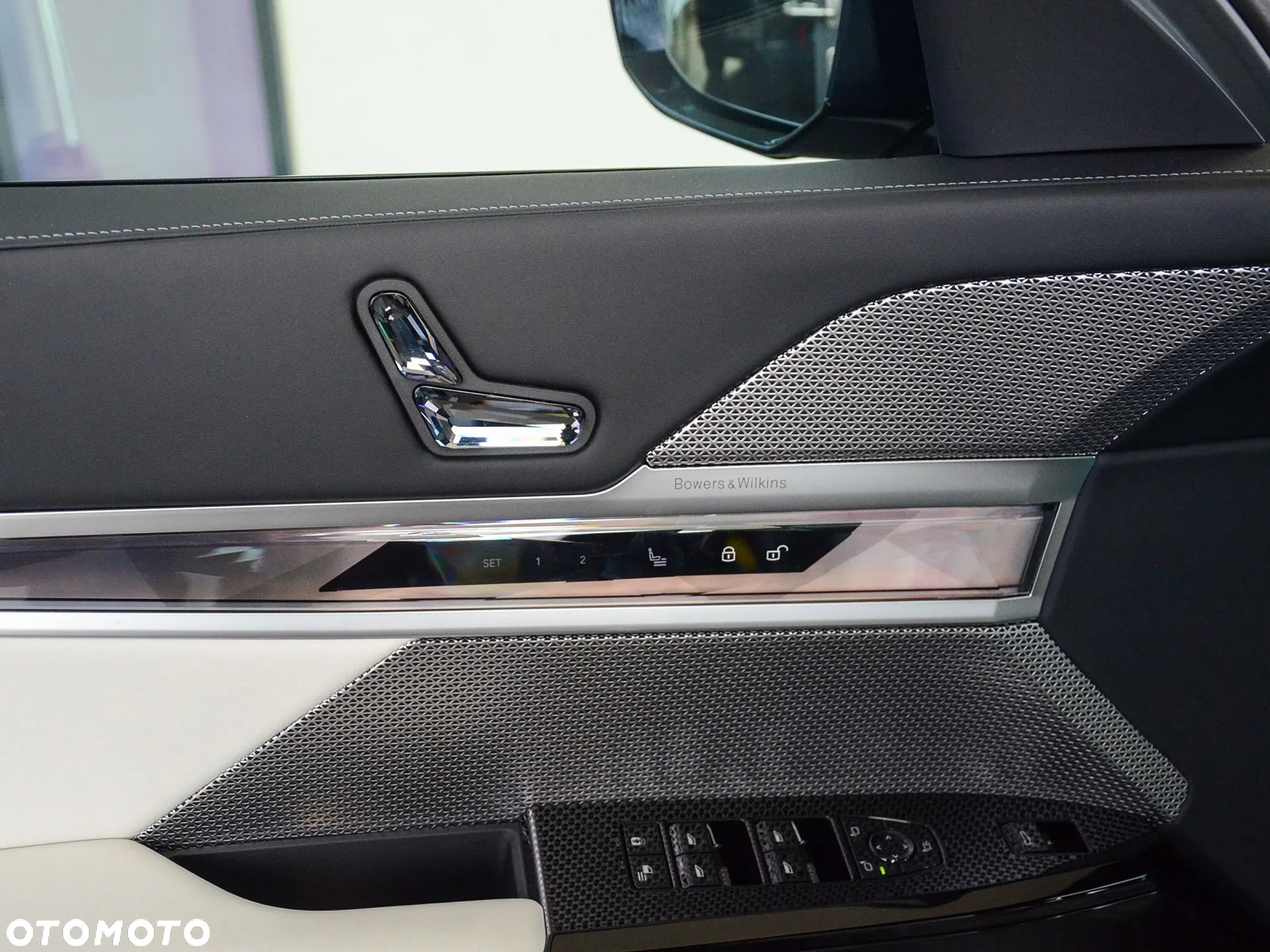 BMW i7 xDrive60 M Sport - 16