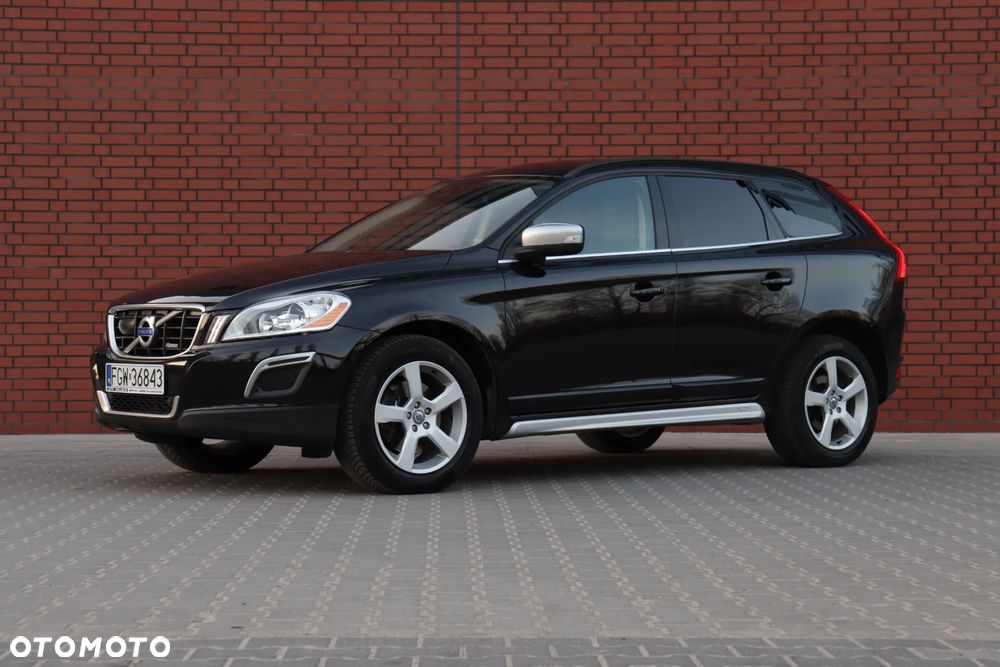 Volvo XC 60 D3 R-Design - 3