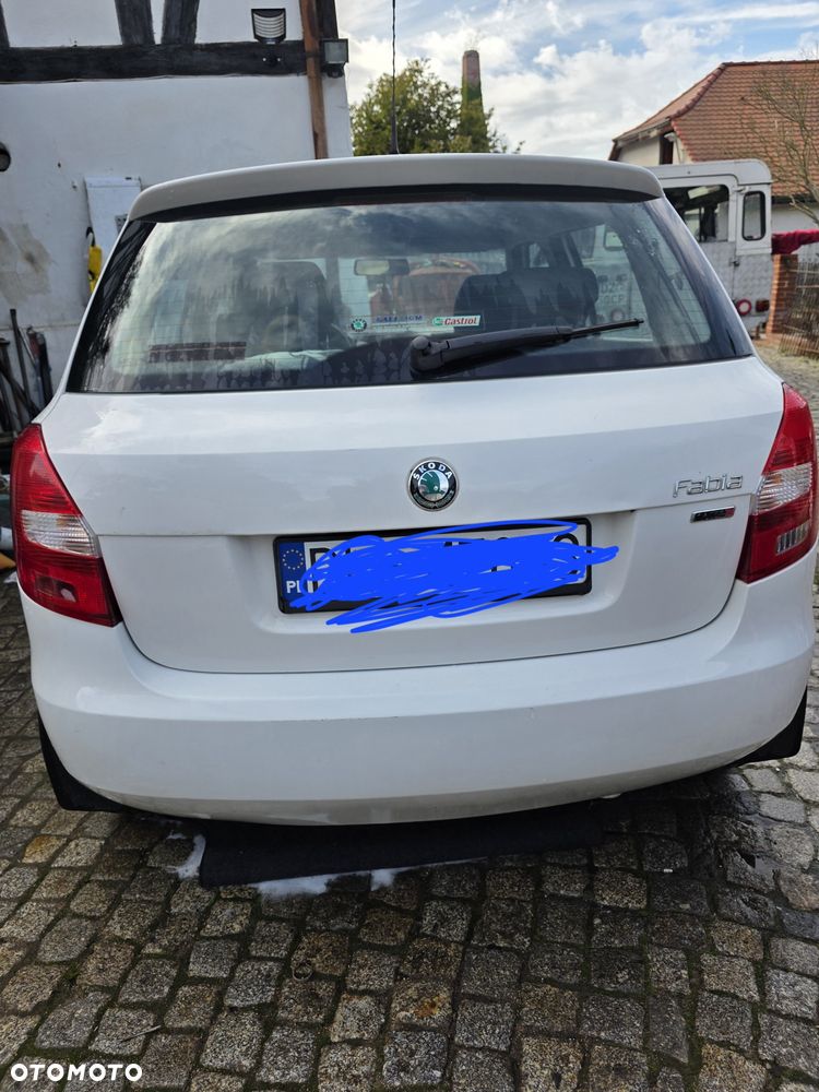 Skoda Fabia - 5