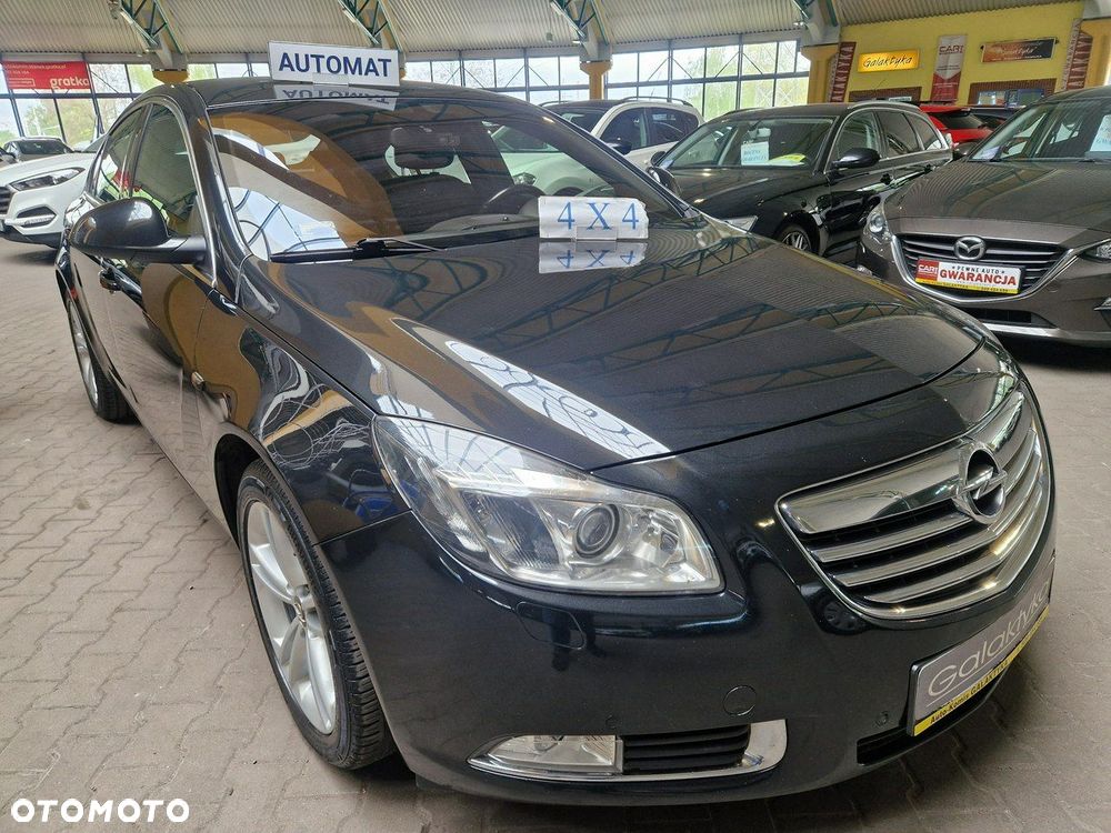Opel Insignia - 1