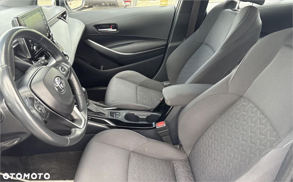 Toyota Corolla 1.8 Hybrid Comfort - 10
