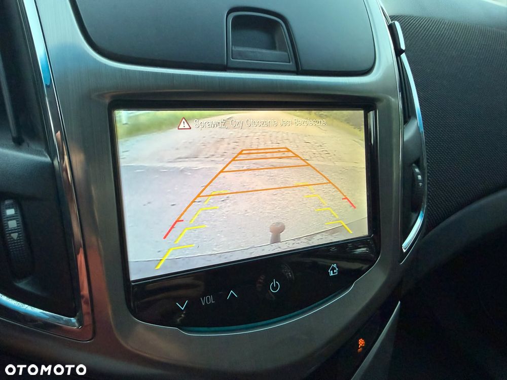 Chevrolet Cruze 1.4T LTZ - 17
