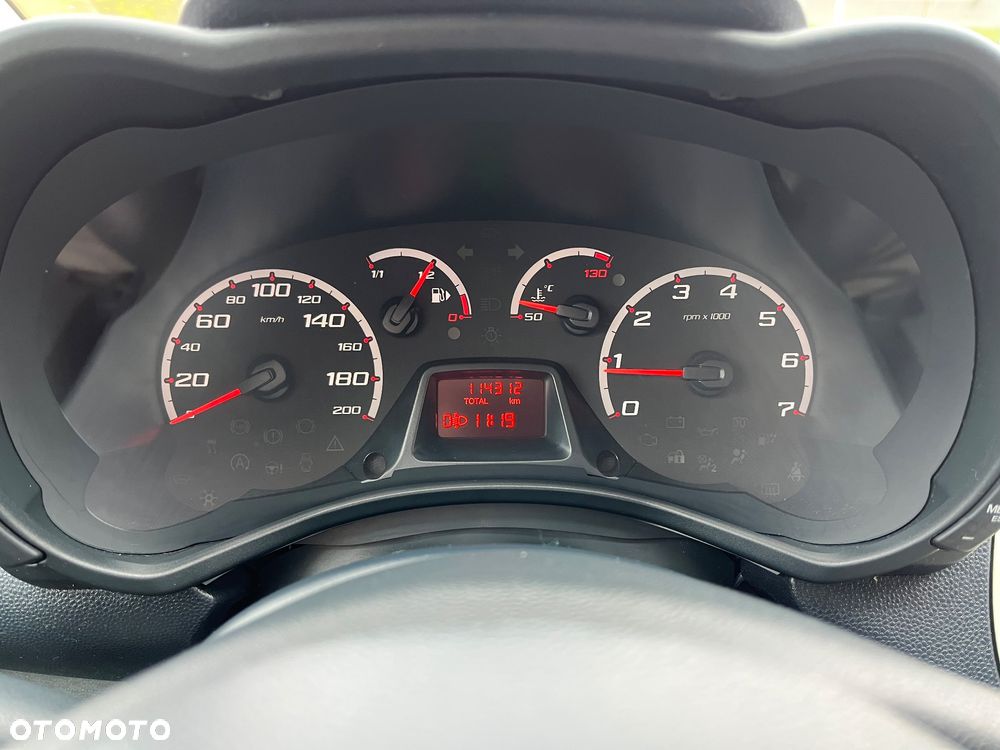 Ford KA 1.2 Grand Prix EU5 - 34