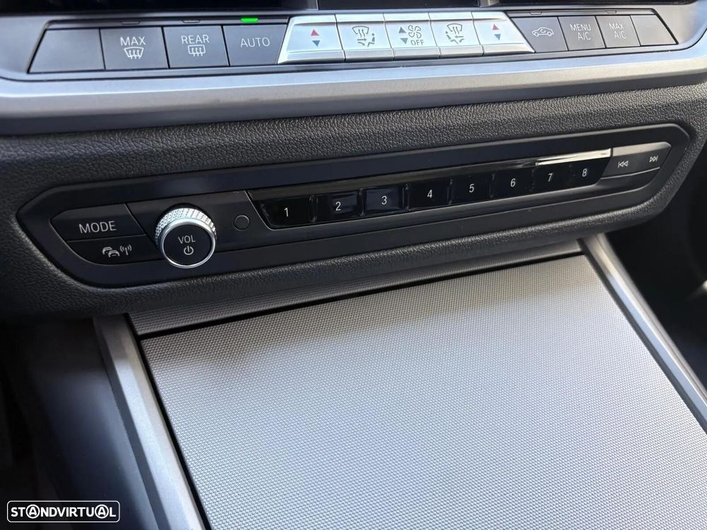 BMW 330 e Corporate Edition Auto - 51