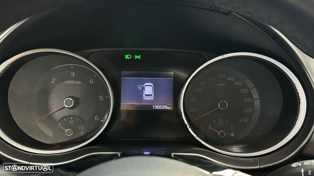 Kia Ceed SW 1.6 CRDi SX - 12