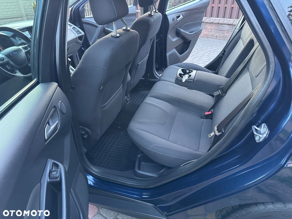Ford Focus 1.6 TDCi DPF Champions Edition - 12