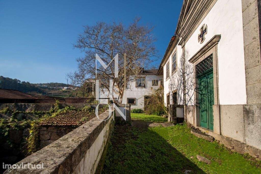 Oportunidade única de adquirir uma quinta excecional do sec XIX em Ror - Grande imagem: 4/49