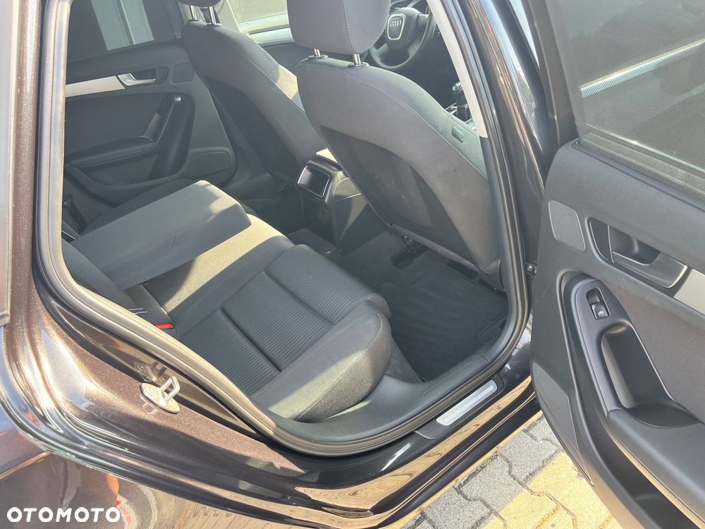 Audi A4 Avant 2.0 TDI DPF Attraction - 14
