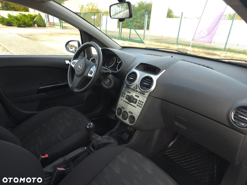 Opel Corsa 1.2 16V Enjoy - 15