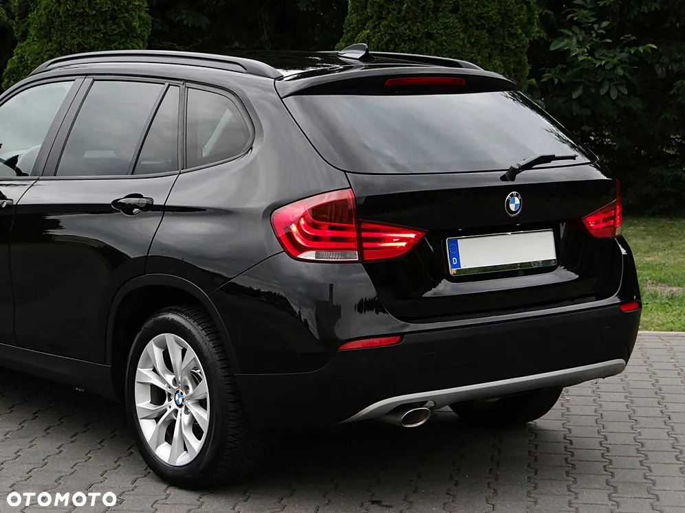 BMW X1 xDrive18d xLine - 17