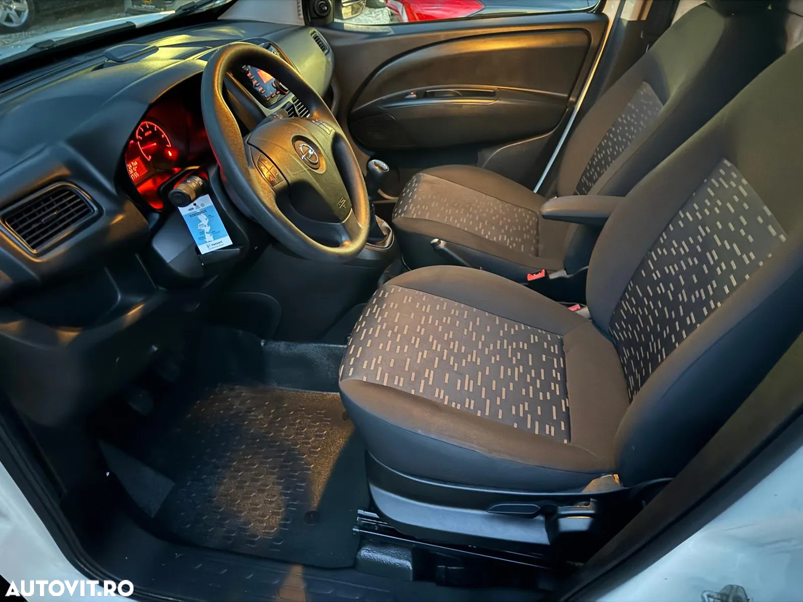 Opel Combo 1.3 CDTI L1H1 Start/Stop CV Combi - 10