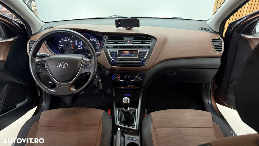 Hyundai i20 - 7