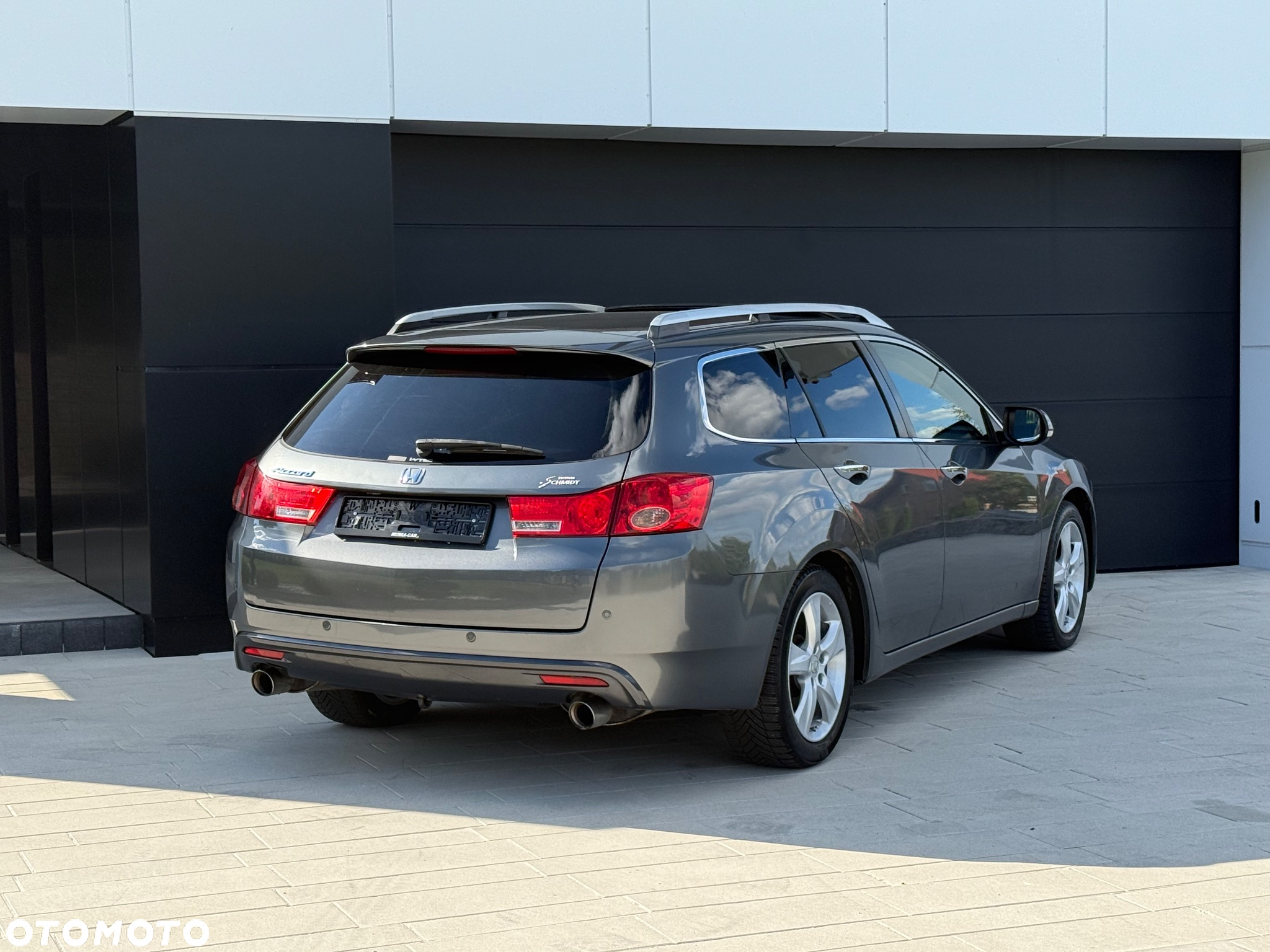 Honda Accord Tourer 2.4 Automatik Executive - 36