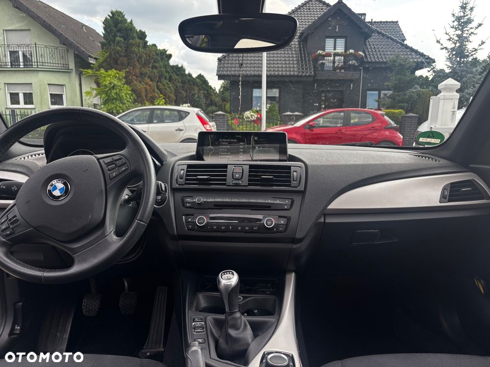 BMW Seria 1 120d - 5