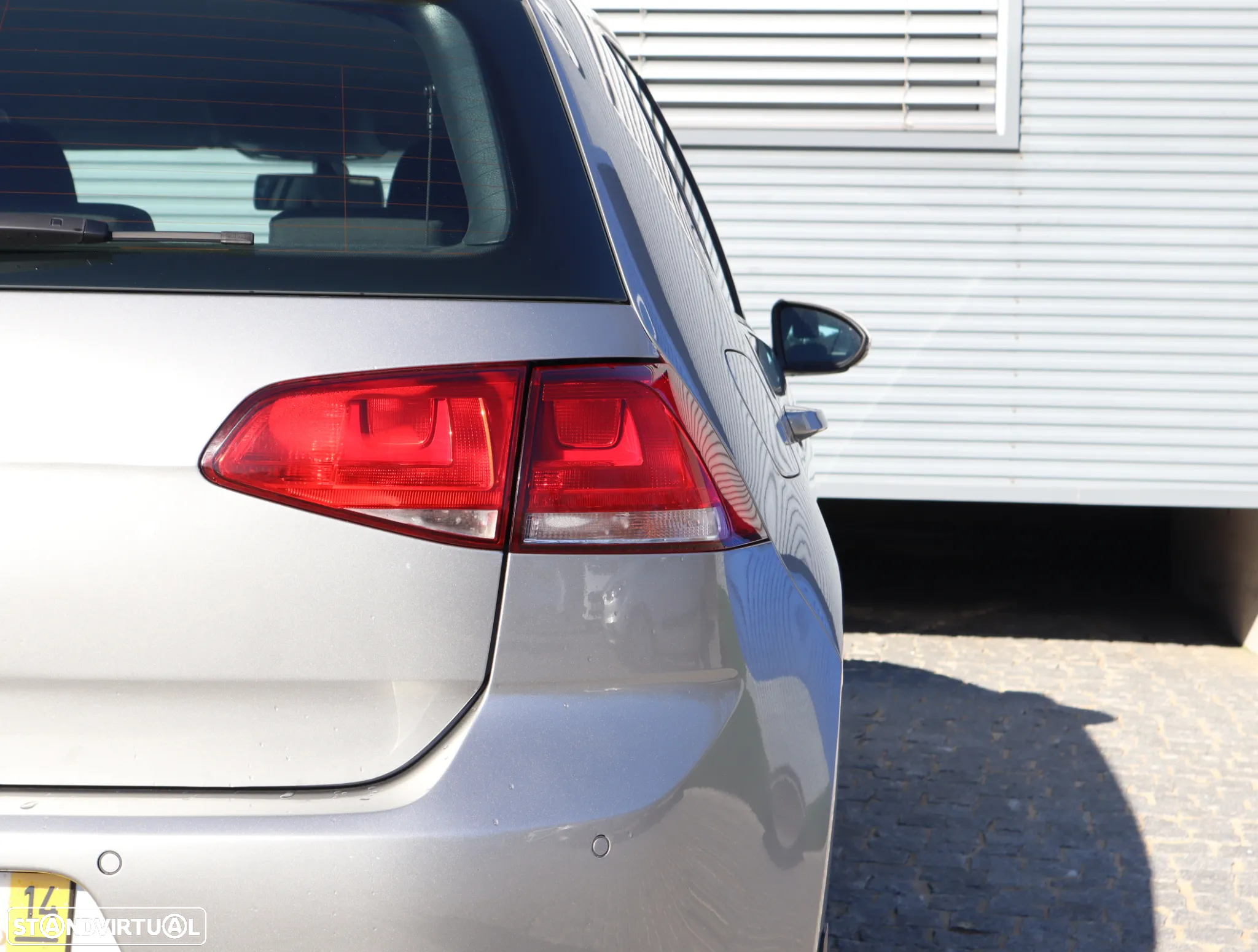 VW Golf 1.6 TDi Confortline - 16