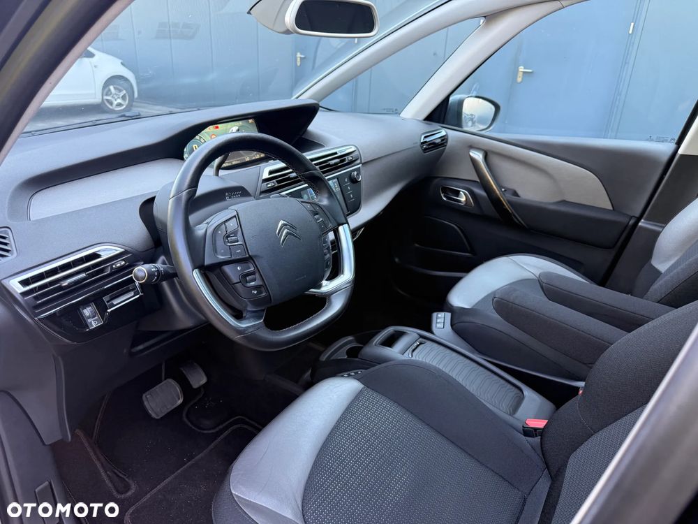 Citroën C4 Picasso 1.6 THP Exclusive S&S EAT6 - 24