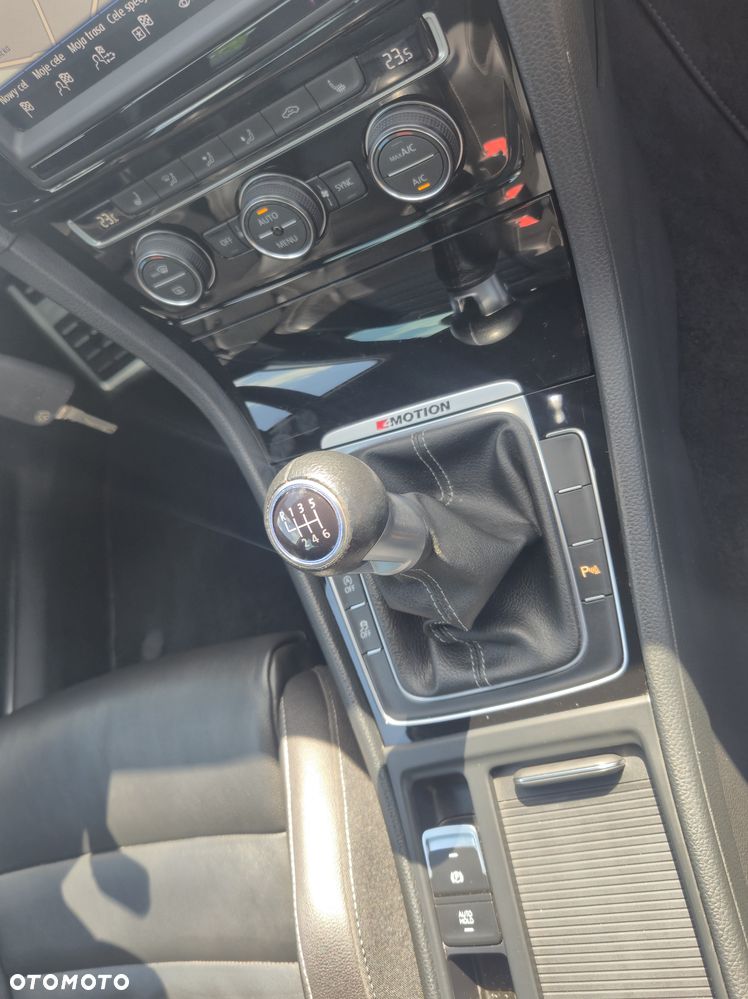 Volkswagen Golf R 4Motion BlueMotion Technology - 11