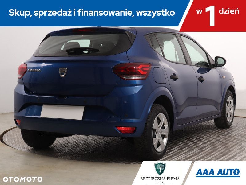 Dacia Sandero - 7