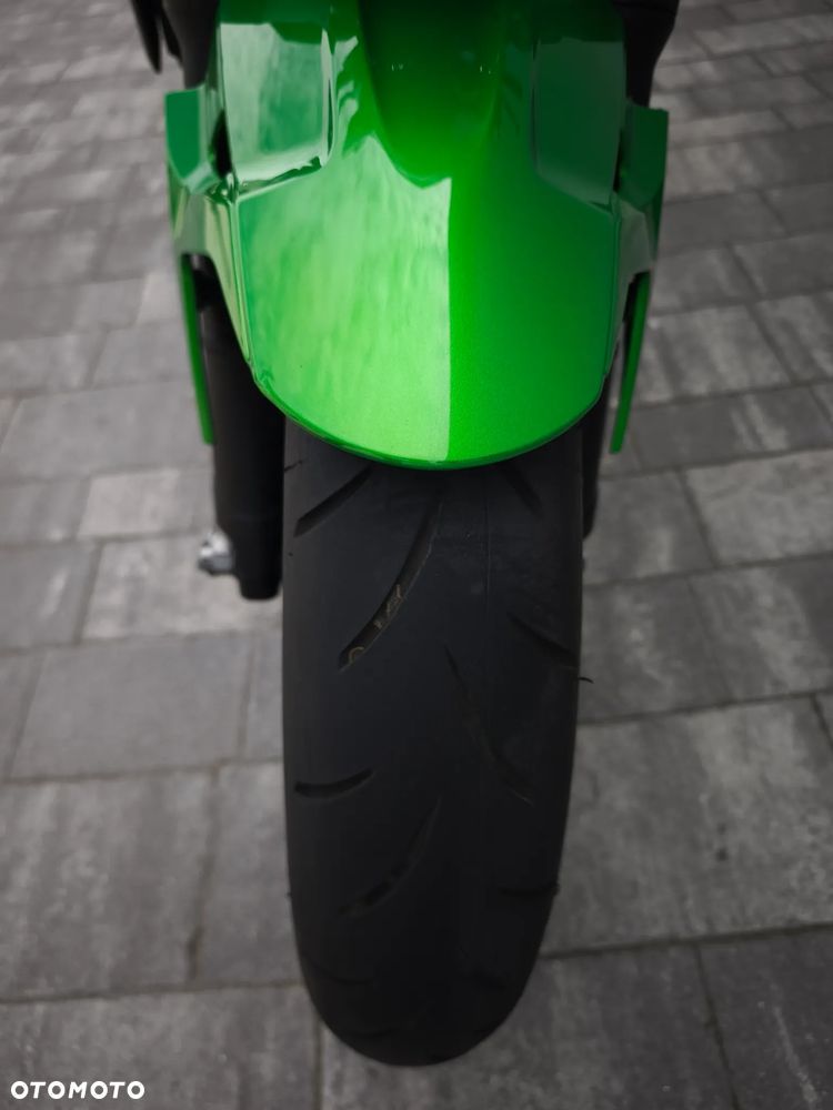 Kawasaki Z - 8