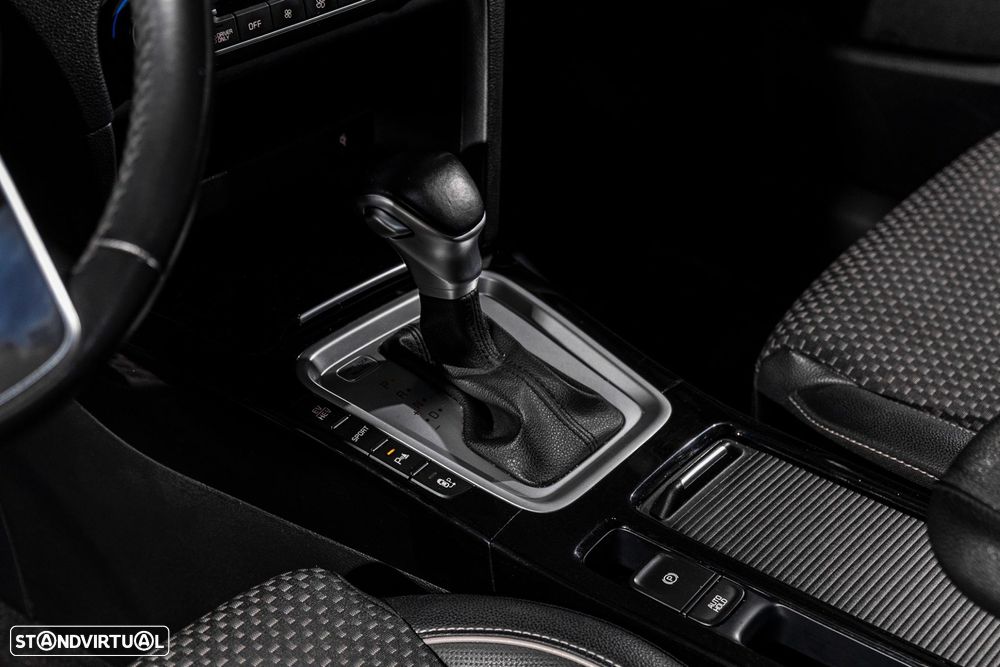 Kia XCeed 1.6 GDi PHEV Drive - 17