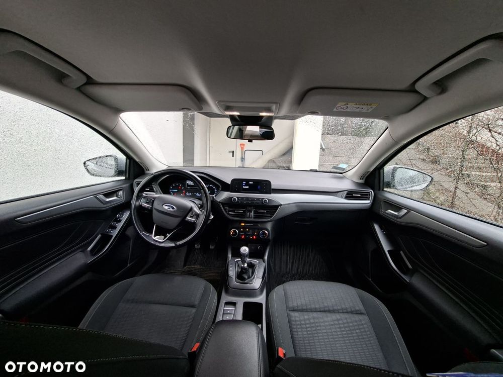 Ford Focus 1.0 EcoBoost Trend Edition - 8
