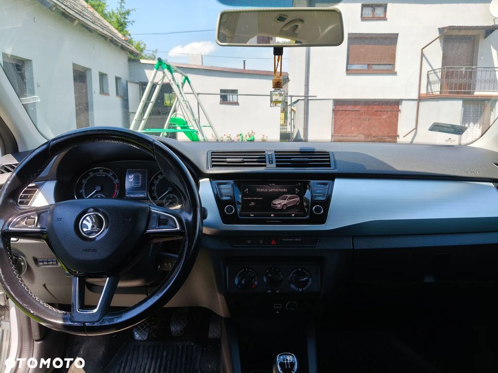 Skoda Fabia 1.0 TSI Ambition - 10