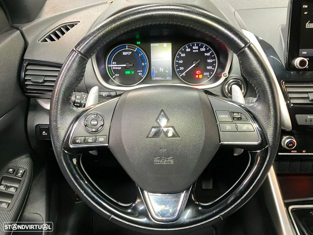 Mitsubishi Eclipse Cross - 11
