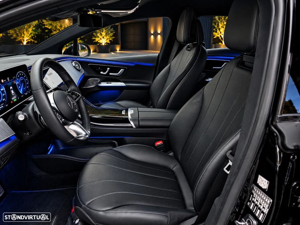 Mercedes-Benz EQE 300 Edition Electric Art - 11