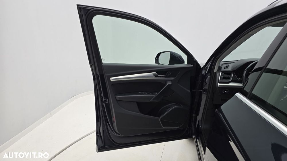 Audi Q5 2.0 40 TDI quattro S tronic Basic - 11