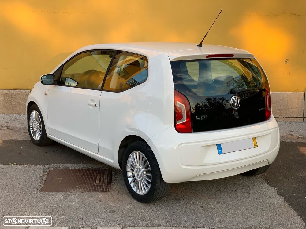 VW Up! - 4