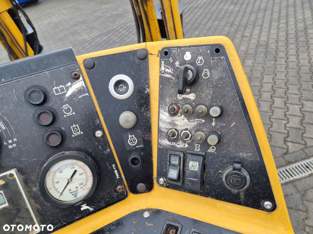 Vermeer D33X44 NAVIGATOR / WIERTNICA HORYZONTALNA / STAN BARDZO DOBRY / 400M ŻERDZI / MOŻLIWOŚĆ TRANSPORTU / W PEŁNI SPRAWNA / SERWISOWANA NA BIEZĄCO / PIERWSZY WŁAŚCICIEL - 37