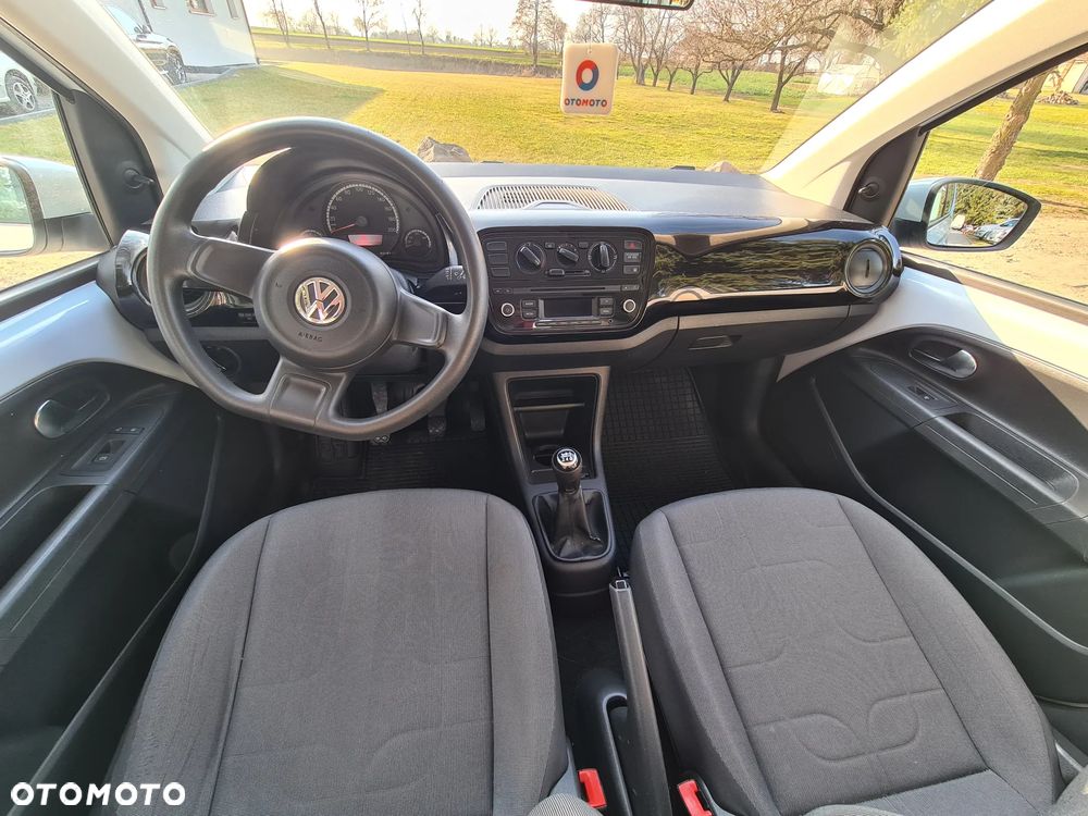 Volkswagen up! - 6