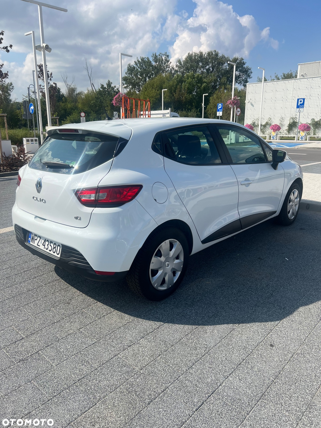 Renault Clio - 2