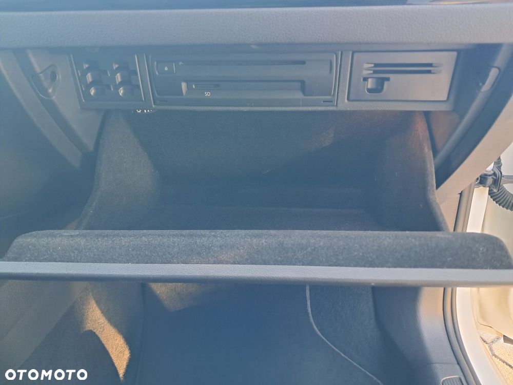 Volkswagen Golf - 20