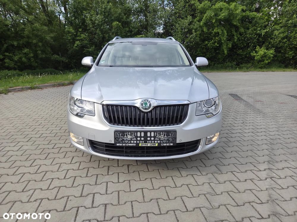 Skoda Superb 1.8 TSI DSG Exclusive - 10