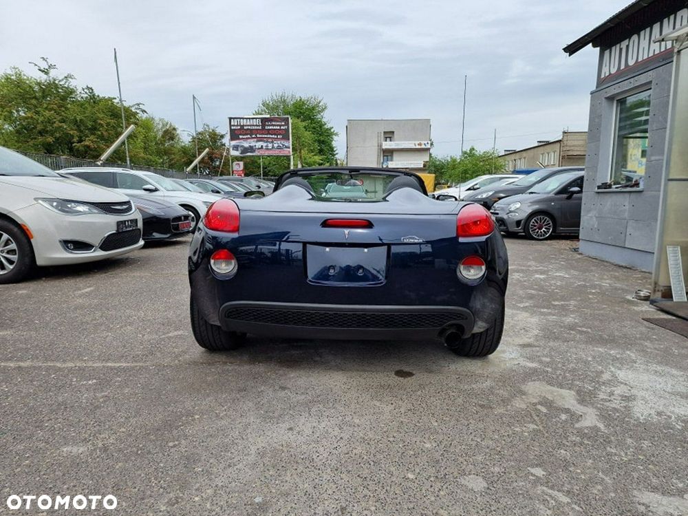 Pontiac Solstice - 15